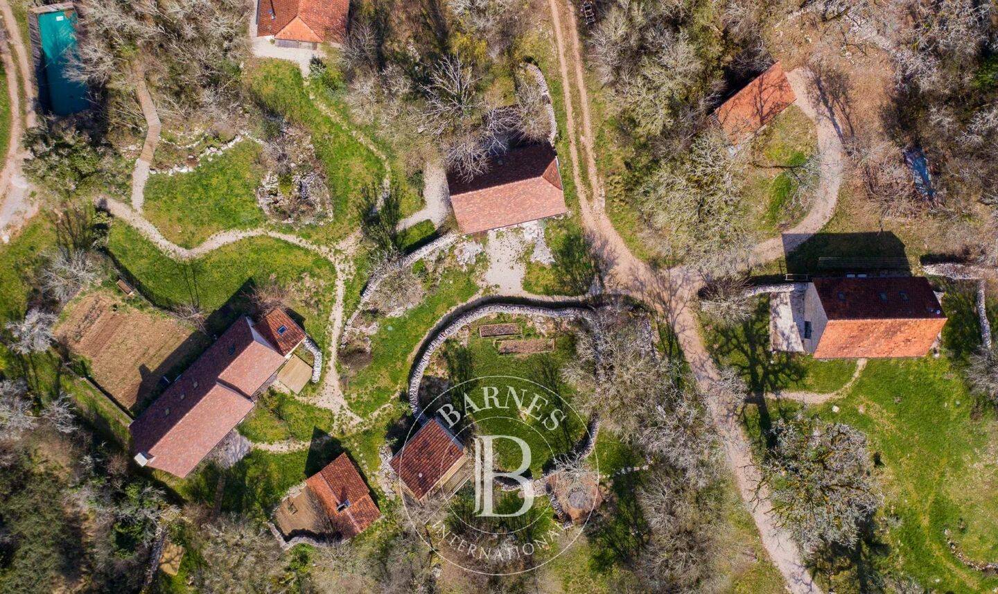 Maison 25 pièces 500 m² · à Figeac · 500 m² · 1 320 000 €