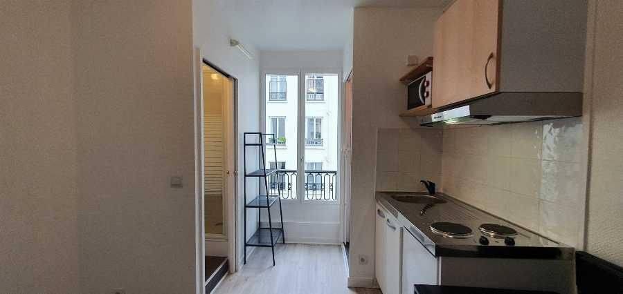 Appartement 1 pièce 12 m² · à Paris 10ème Arrondissement · 12 m² · 520 €
