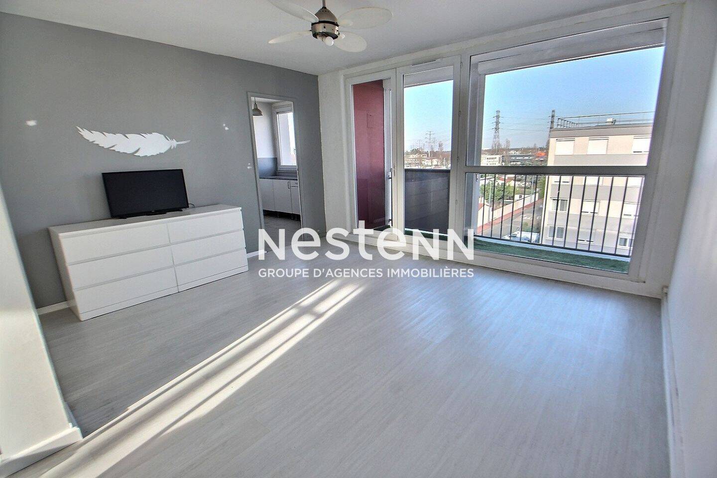 Appartement 4 pièces 67 m² · à Vénissieux · 67 m² · 120 000 €