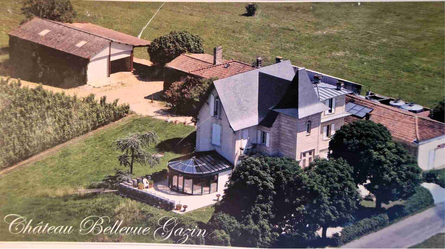 Maison 10 pièces 288 m² · à Plassac · 288 m² · 647 900 €