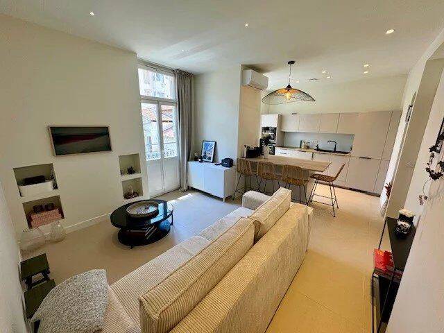 Appartement 2 pièces 43 m² · à Nice · 43,3 m² · 1 263 €