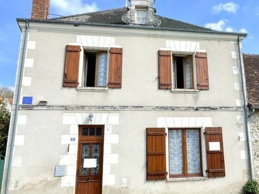 Maison à vendre 61 488 € 3 pièces 2 chambres 75 m² Saint-Hippolyte 37600