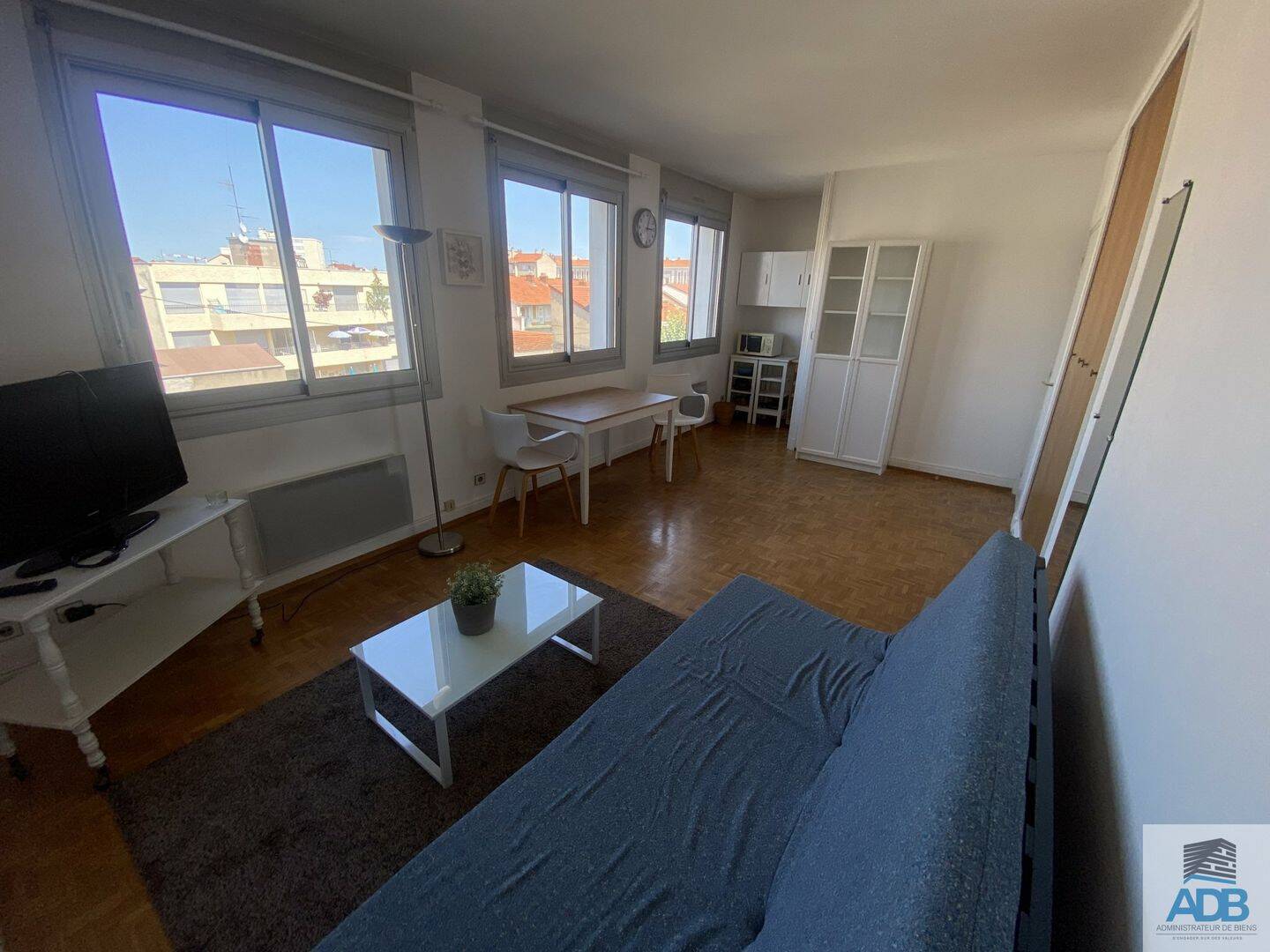 Appartement 1 pièce 30 m² · à Roanne · 30 m² · 380 €