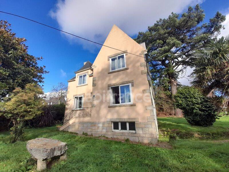 Maison 5 pièces 121 m² · à Plogonnec · 121 m² · 174 360 €
