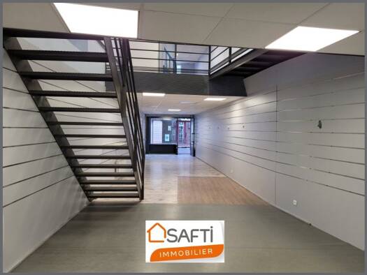 Immeuble à vendre 70 000 € 95 m² Descartes 37160