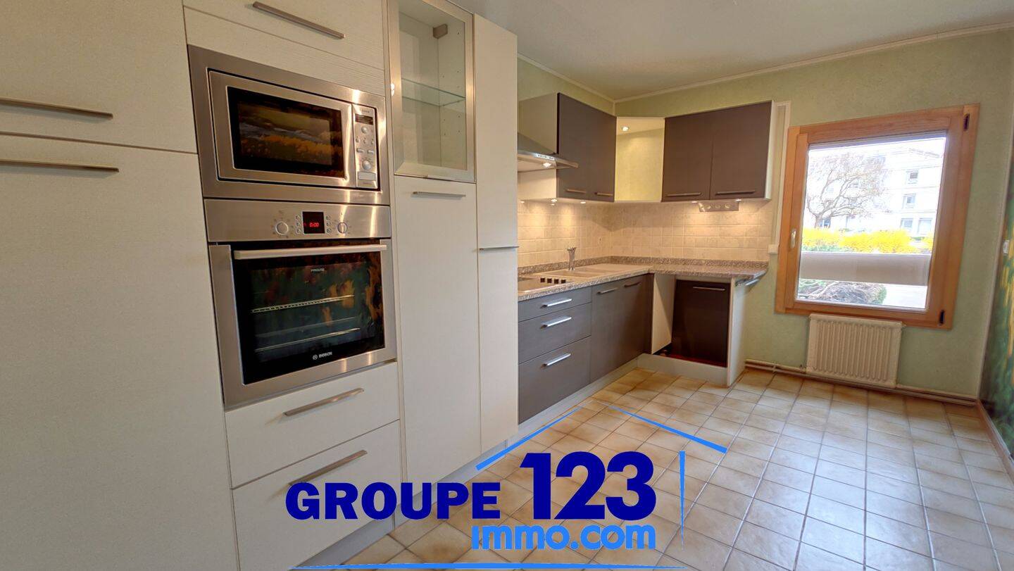 Appartement 5 pièces 93 m² · à Auxerre · 93 m² · 118 900 €