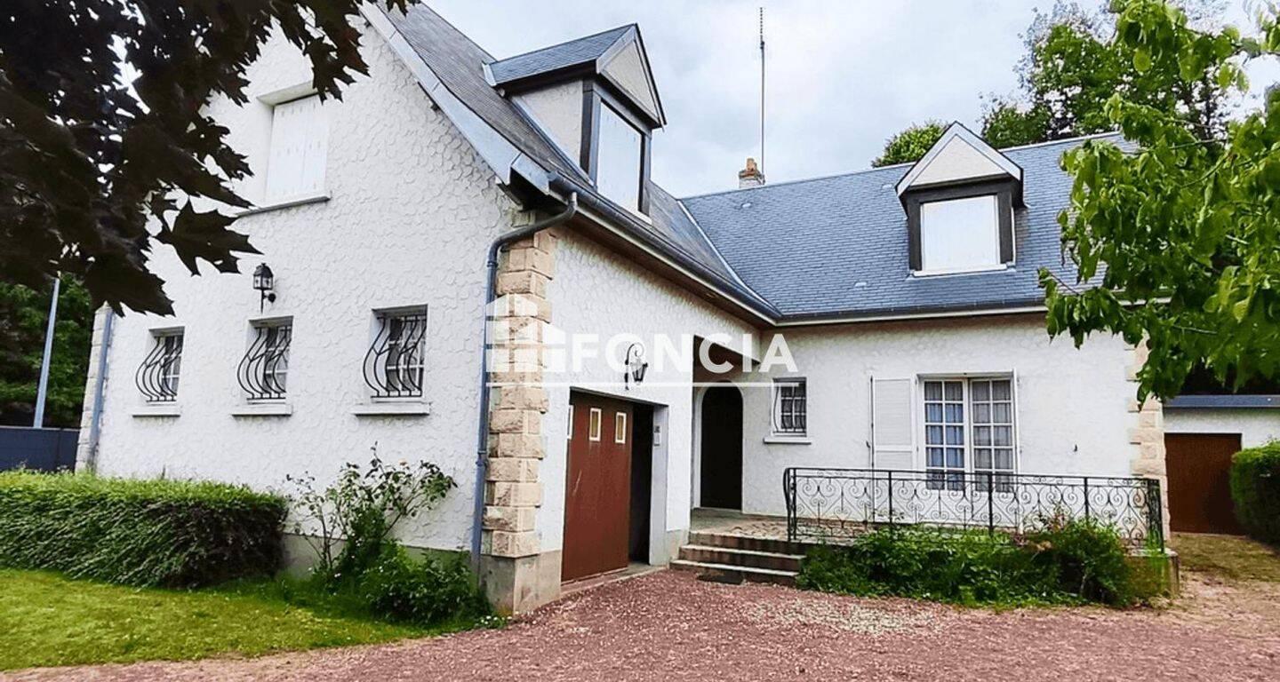 Maison 7 pièces 183 m² · à Saint-Pryvé-Saint-Mesmin · 183 m² · 295 000 €