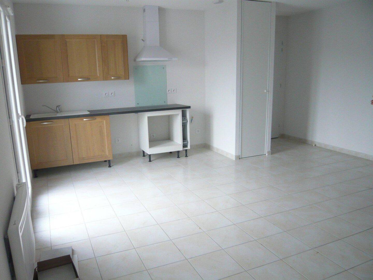 Appartement 2 pièces 45 m² · à Aigues-Mortes · 45,3 m² · 700 €