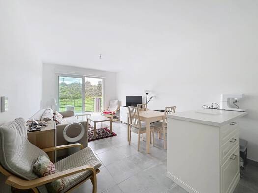 Appartement à vendre 269 000 € 3 pièces 2 chambres 54,3 m² Étage 2/2 Ecarts Roquebrune-sur-Argens 83520