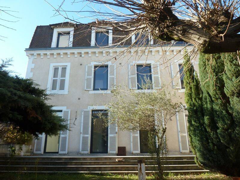 Maison 6 pièces 131 m² · à Périgueux · 130,6 m² · 1 318 €/mois