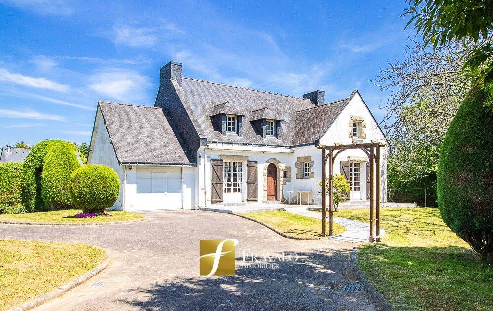 Maison 7 pièces 139 m² · à Plougoumelen · 139 m² · 370 800 €