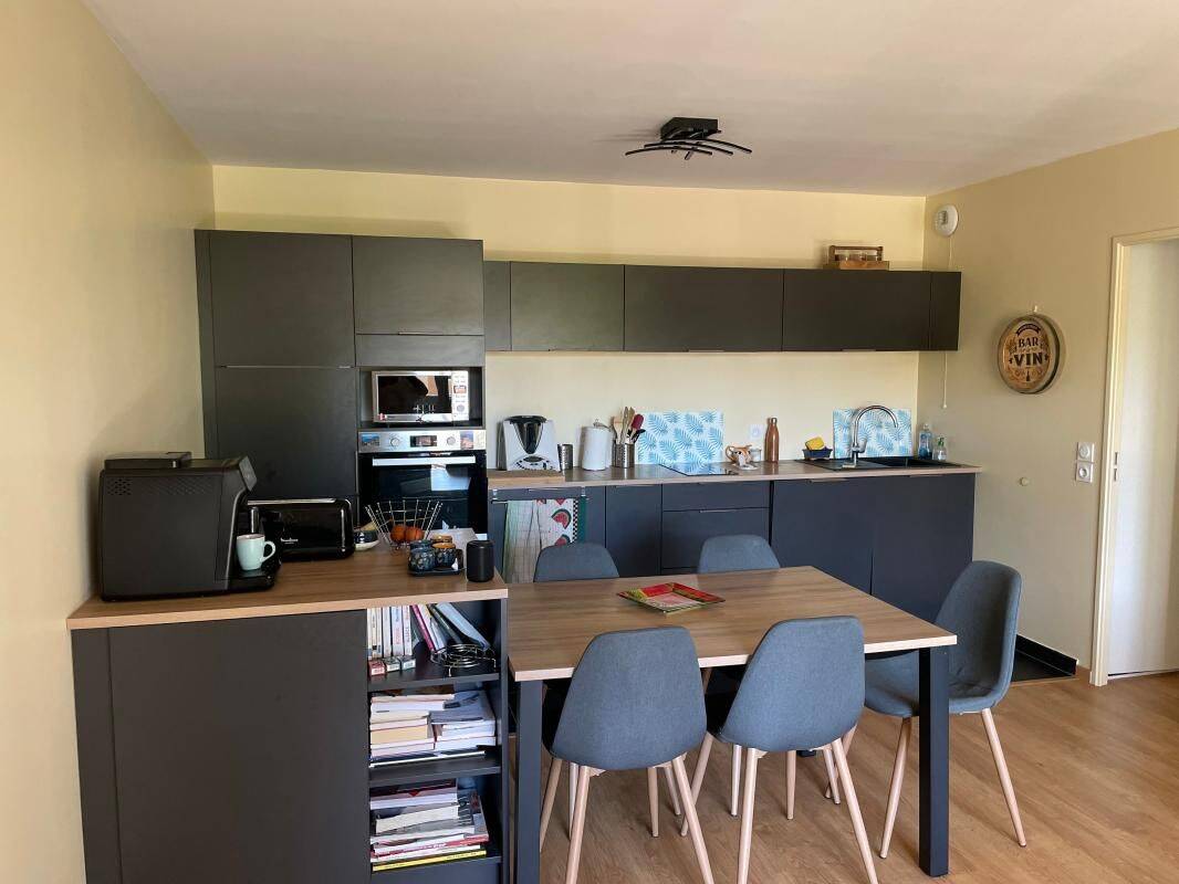 Appartement 3 pièces 64 m² · à Francheville · 63,6 m² · 1 280 €