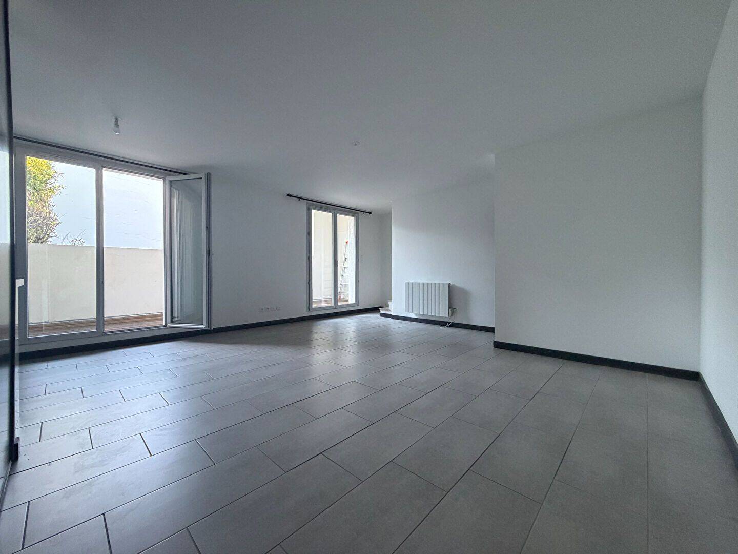 Appartement 3 pièces 59 m² · à Saint-Germain-au-Mont-d'Or · 59 m² · 970 €