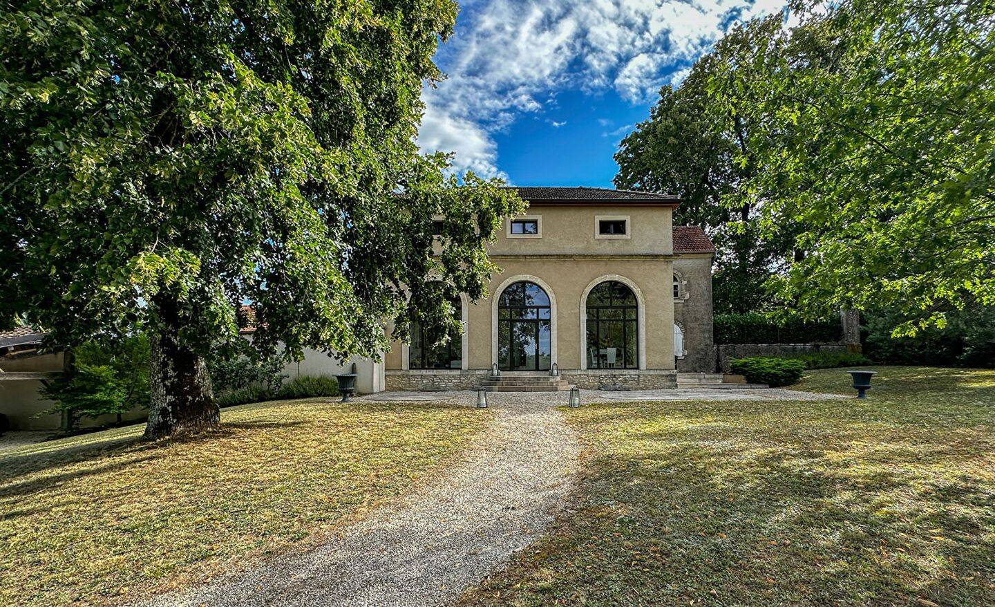 Maison 4 pièces 120 m² · à Chargey-lès-Gray · 120 m² · 460 000 €