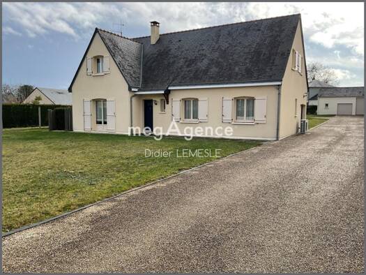 Maison à vendre 335 000 € 7 pièces 4 chambres 150 m² 1 796 m² de terrain Seiches-sur-le-Loir 49140