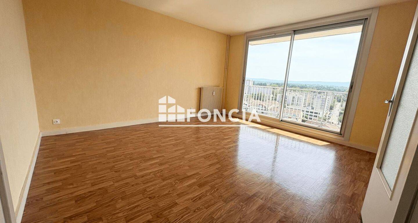 Appartement 3 pièces 62 m² · à Bourg-en-Bresse · 62,4 m² · 684 €/mois