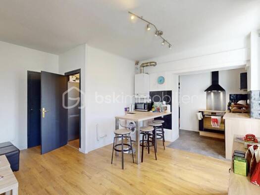 Appartement à vendre 179 000 € 4 pièces 3 chambres 86 m² Étage 1/2 Clemenceau Dijon 21000