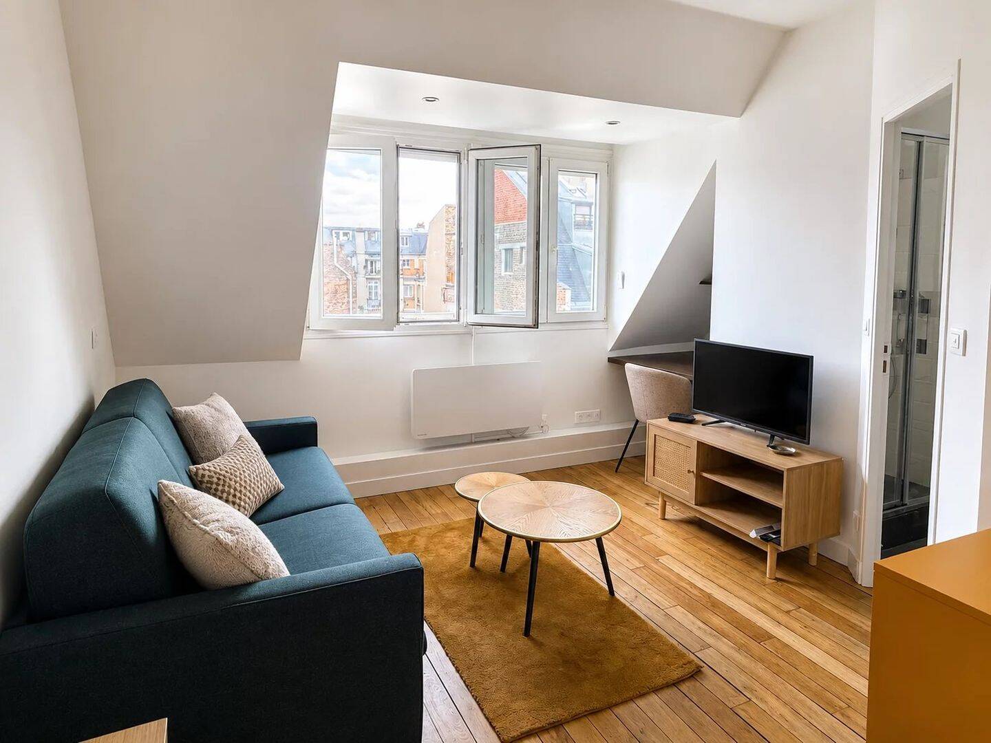 Appartement 1 pièce 25 m² · à Paris 16ème Arrondissement · 25 m² · 1 350 €