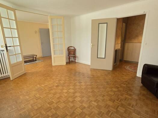 Appartement à vendre 239 000 € 5 pièces 3 chambres 93,5 m² 3 étages Savreau Boissy-Saint-Léger 94470