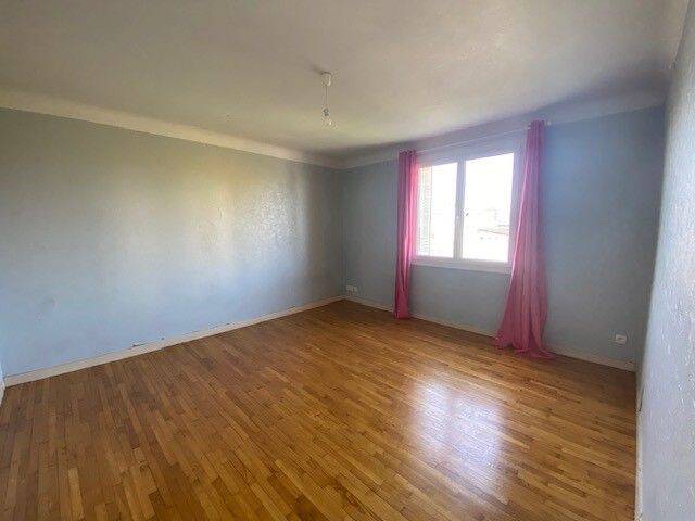 Maison 5 pièces — 7