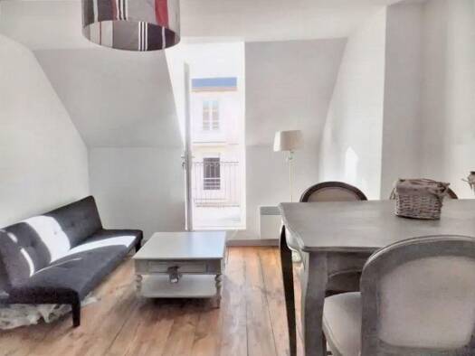 Appartement à louer - logement étudiant 510 € 2 pièces 1 chambre 34 m² 2ème étage Tarbes 65000