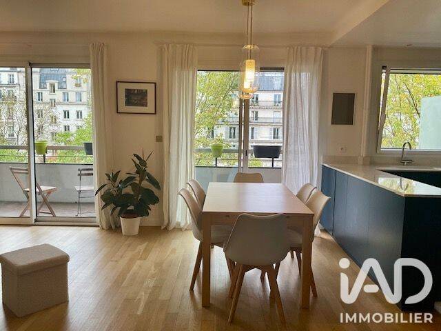 5 pièces 113 m² · à Paris 11ème Arrondissement · 113 m² · 4 800 €/mois