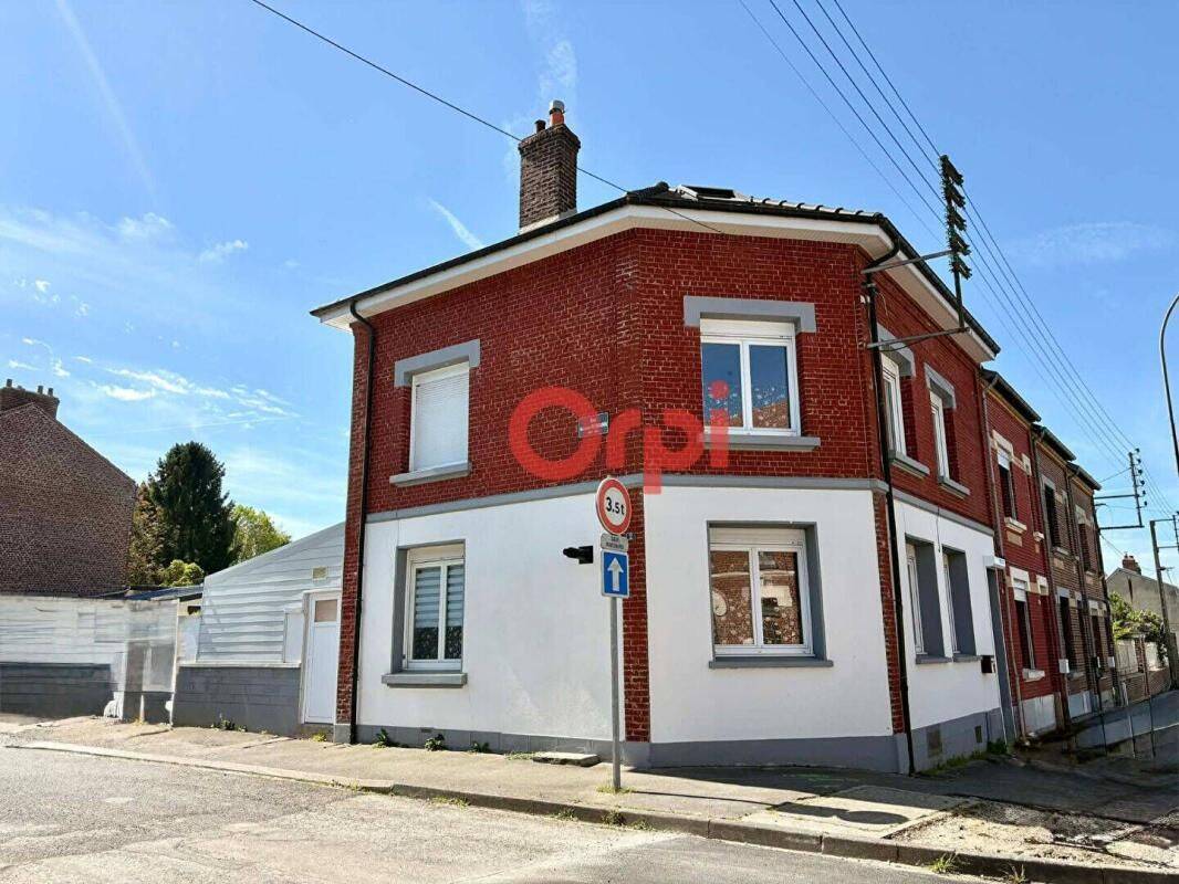 Maison 6 pièces 142 m² · à Albert · 142 m² · 242 900 €