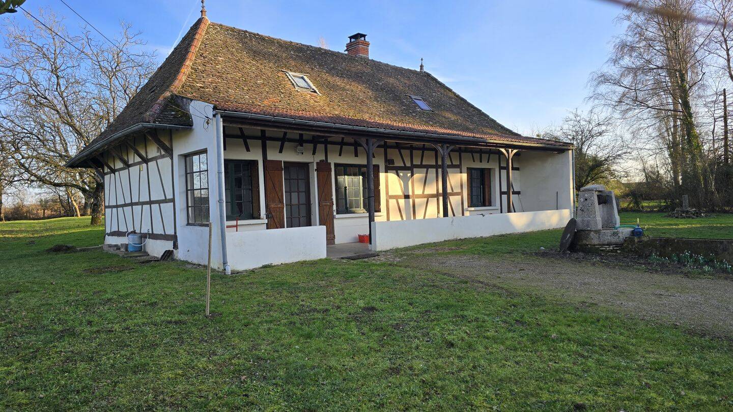 Maison 5 pièces 94 m² · à Montret · 94 m² · 144 000 €