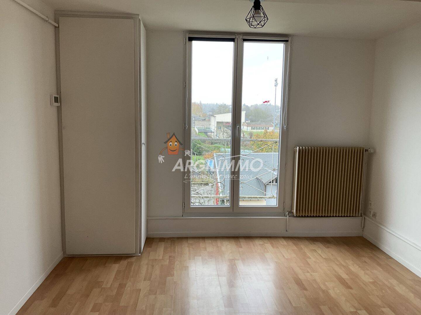 Appartement 2 pièces 30 m² · à Saint-Calais · 30,1 m² · 318 €