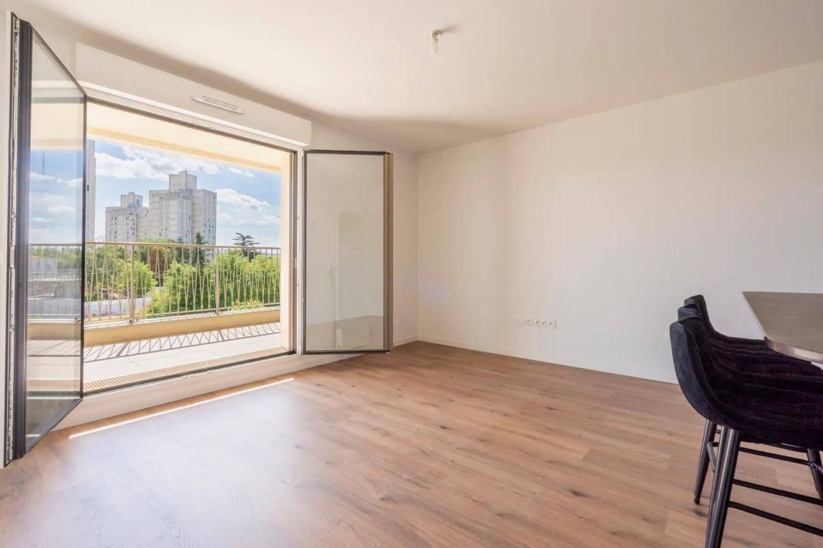 Appartement 4 pièces 74 m² · à Aubervilliers · 74 m² · 410 000 €