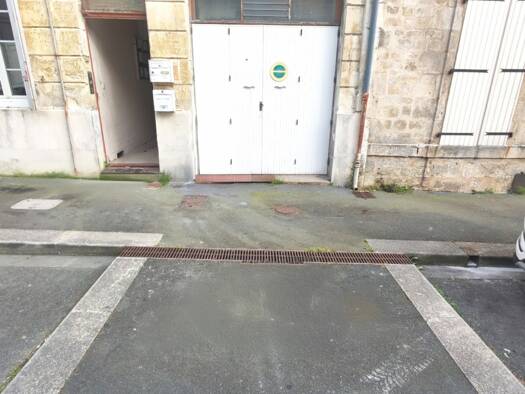 Parking à vendre 30 000 € Centre Ville Nord Rochefort 17300