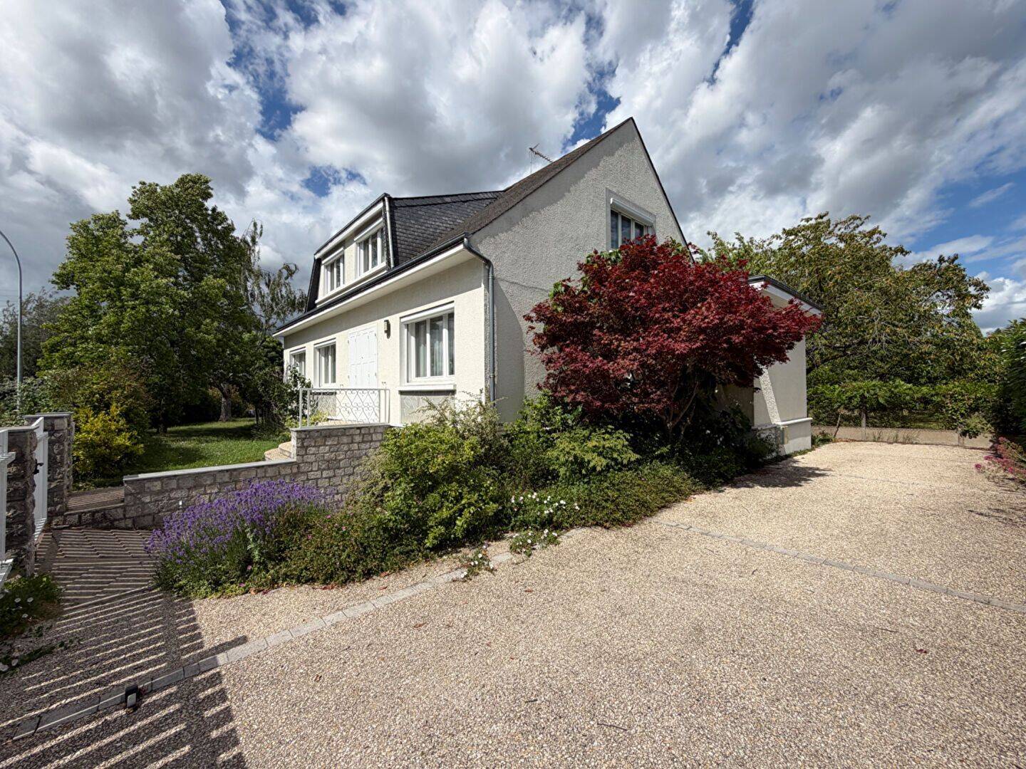 Maison 7 pièces 166 m² · à Olivet · 166,2 m² · 449 000 €