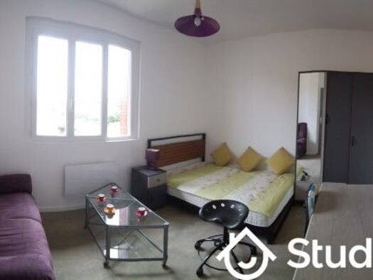 Appartement à louer 525 € 2 pièces 1 chambre 26 m² 1er étage Grande Reyssouze-Grand Challes Bourg-en-Bresse 01000