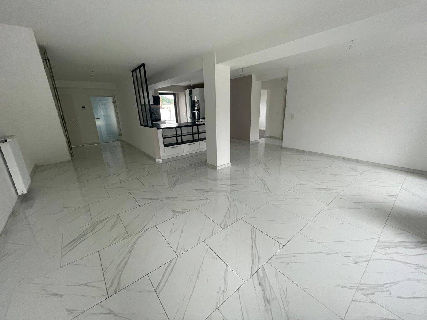 Appartement 4 pièces 160 m² · à Saint-Avold · 160 m² · 890 €/mois
