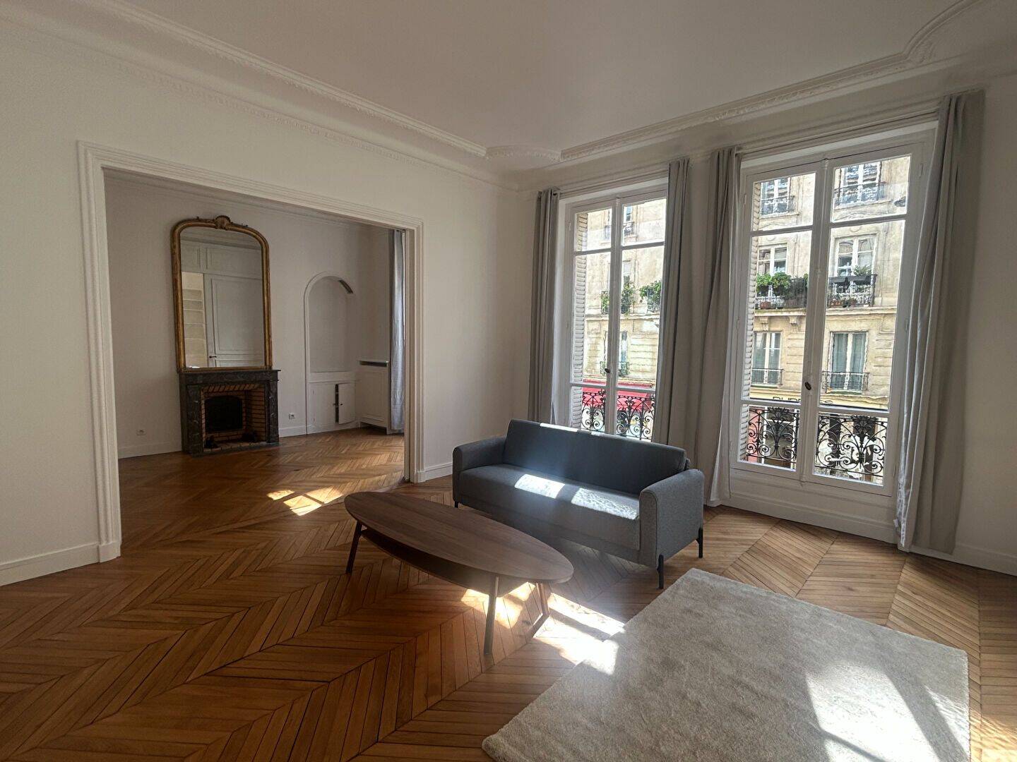 Appartement 5 pièces 149 m² · à Paris 17ème Arrondissement · 148,8 m² · 4 800 €