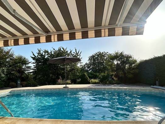 Maison à vendre 680 000 € 5 pièces 3 chambres 140 m² 3 000 m² de terrain Cranves-Sales 74380