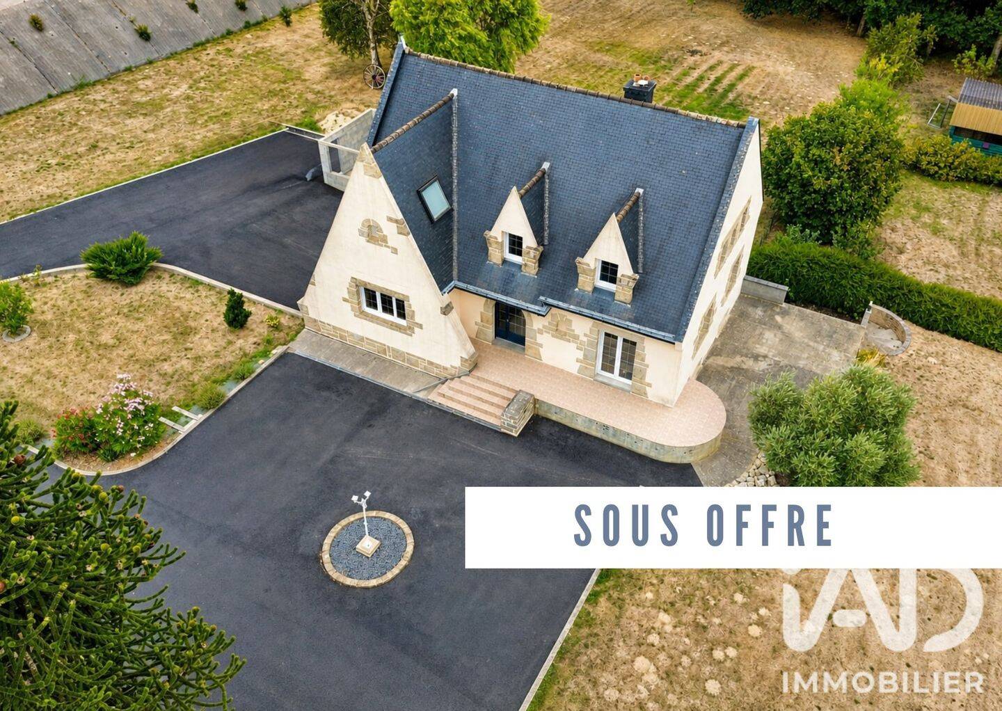 Maison 7 pièces 220 m² · à Loudéac · 220 m² · 342 000 €
