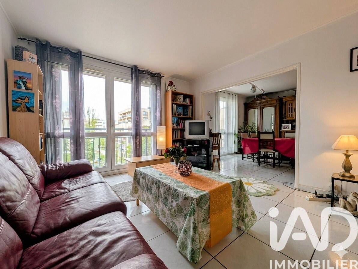 Appartement 5 pièces 103 m² · à Cugnaux · 103 m² · 135 000 €