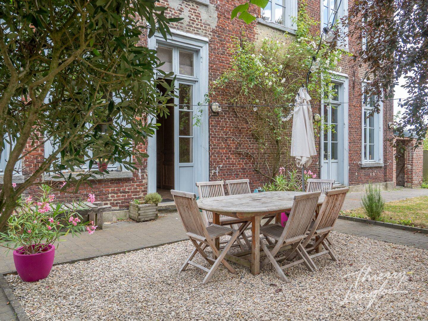 Maison 9 pièces 250 m² · à Cappelle-en-Pévèle · 250 m² · 774 000 €