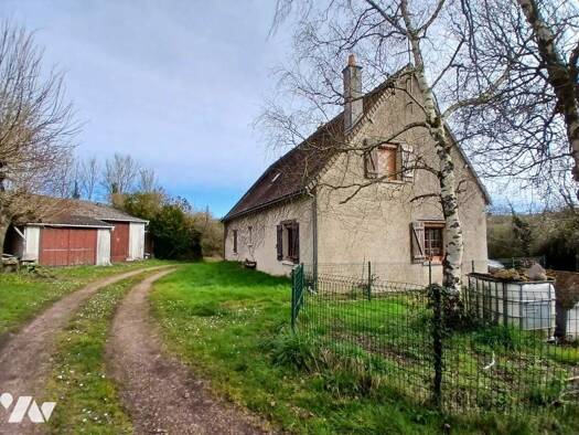 Maison à vendre 130 000 € 5 pièces 3 chambres 2 300 m² de terrain Bridoré 37600