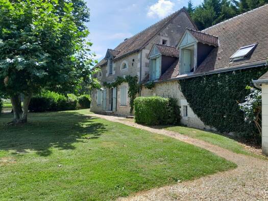 Maison à vendre 301 800 € 8 pièces 6 chambres 190 m² 1 000 m² de terrain Verneuil-sur-Indre 37600