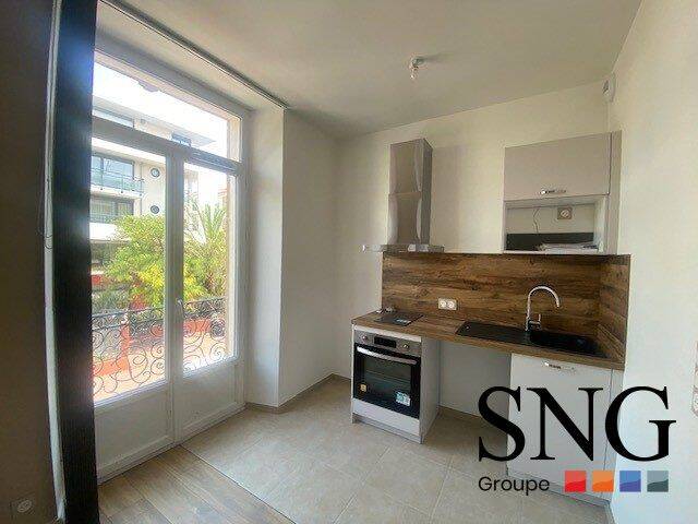 Appartement 1 pièce 27 m² · à Cannes · 27,1 m² · 695 €