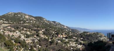Appartement en viager Bouquet 354 000 € 3 pièces 2 chambres 70 m² RDC La Turbie 06320