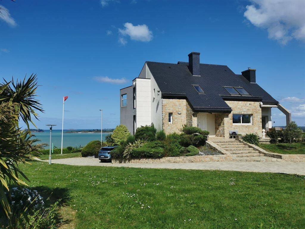 Maison 5 pièces 265 m² · à Saint-Cast-le-Guildo · 265 m² · 2 233 000 €