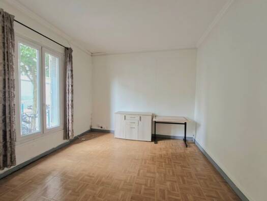 Appartement à vendre 124 900 € 2 pièces 1 chambre 34 m² RDC/2 La Muette Drancy 93700
