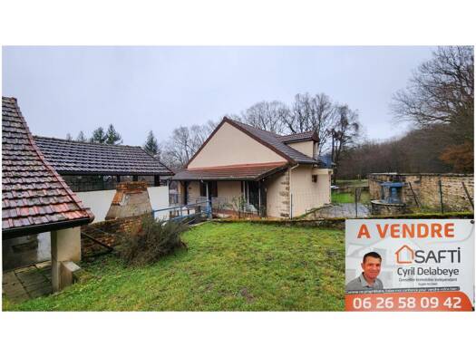 Maison à vendre 135 000 € 3 pièces 2 chambres 102 m² Pouilloux 71230