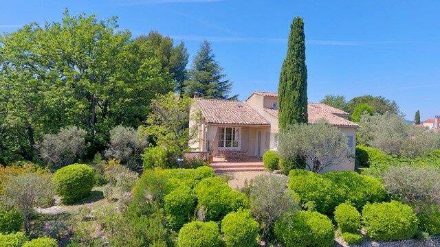 Maison 4 pièces 130 m² · à Vaison-la-Romaine · 130 m² · 449 000 €