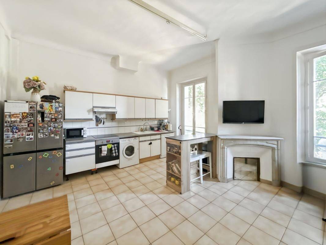 Appartement 3 pièces 70 m² · à Antibes · 69,7 m² · 360 000 €