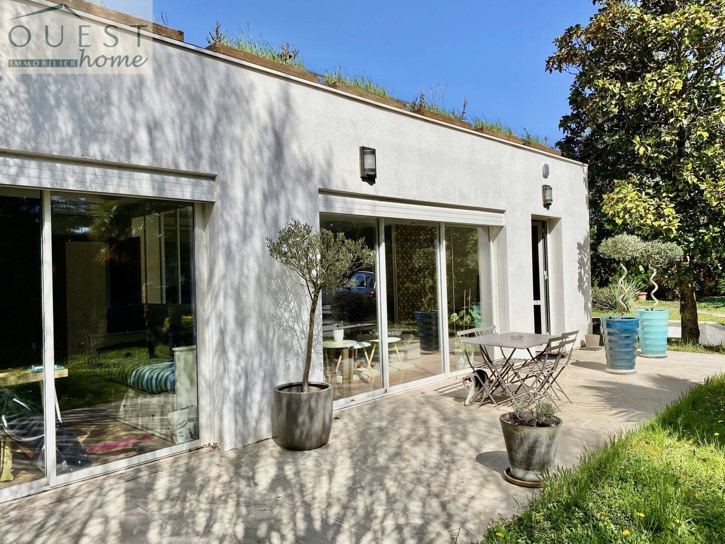 Maison 8 pièces 252 m² · à Charbonnières-les-Bains · 252 m² · 1 190 000 €