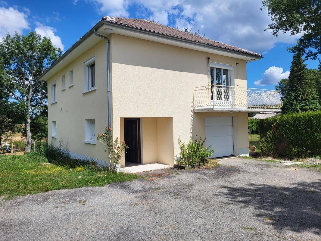 Maison 4 pièces 95 m² · à Le Vigen · 95 m² · 915 €/mois